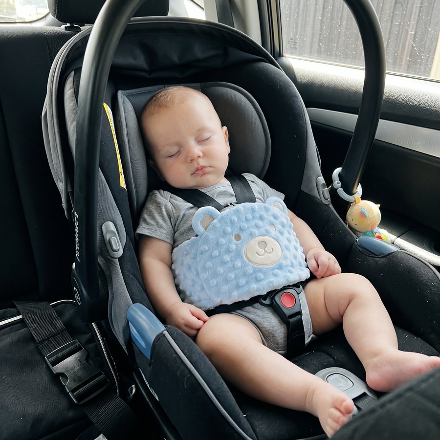 Customer photo of the Hushfern Sootheling colic relief belly band, submitted by Lauren W.