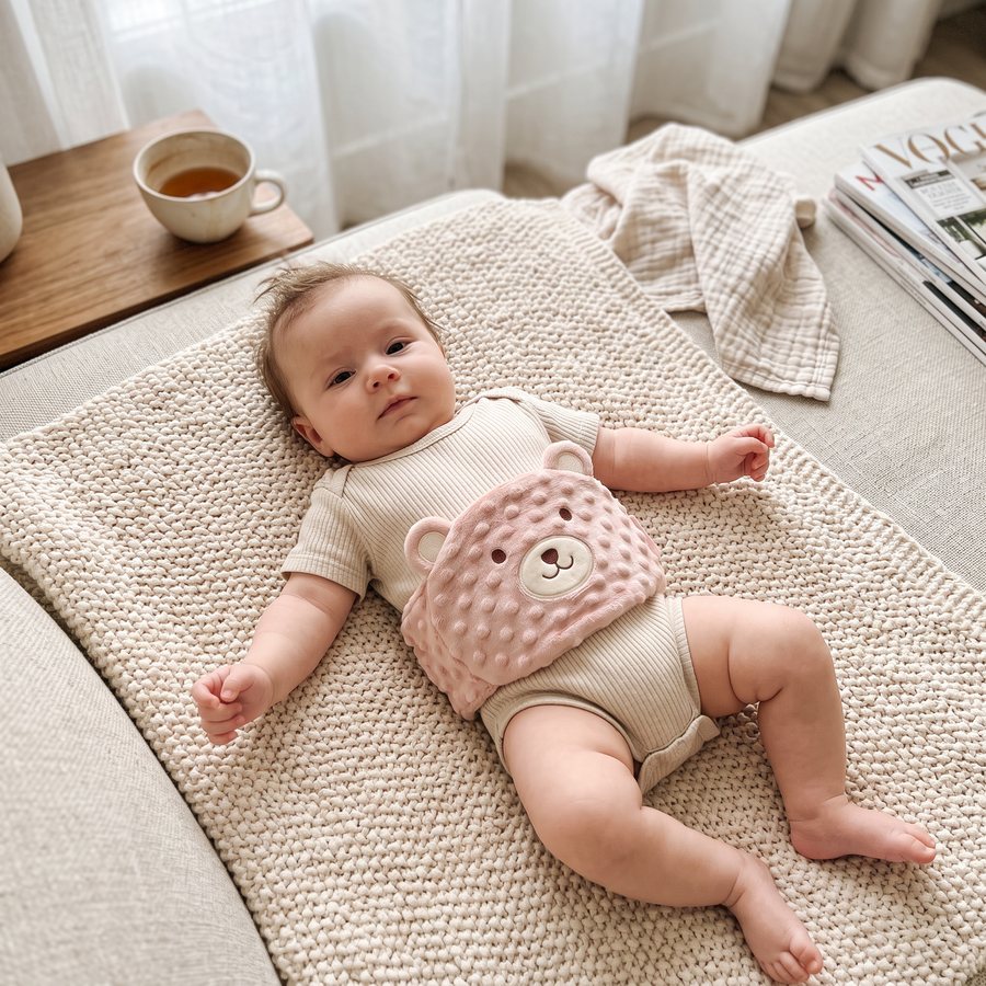 Customer photo of the Hushfern Sootheling colic relief belly band, submitted by Tom R.