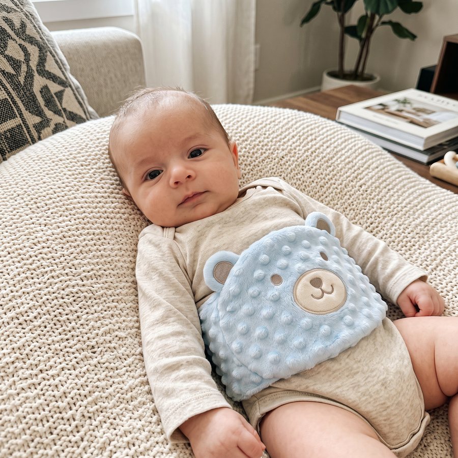 Customer photo of the Hushfern Sootheling colic relief belly band, submitted by Alana W.